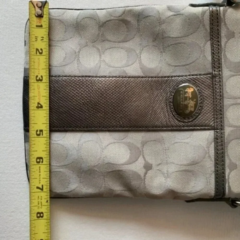 Coach Metallic Sutton Signature Swingpack